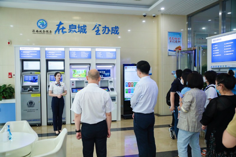 准格尔旗:率先实现不动产登记“全程网办”模式数字化转型推动政务服务提质增效(图1)